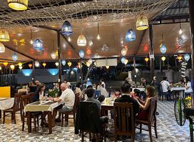 Cua Dai Central Restaurant & Cooking Class