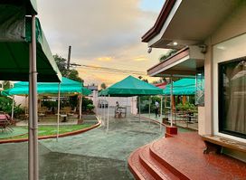 GABBI'S RESTOBAR & GRILL