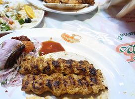 مطاعم شواطئ عدن السياحية - Shawati Aden Tourist Restaurant