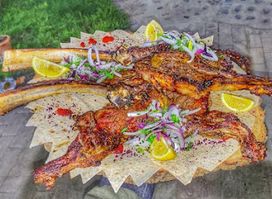 Bizim Həyət restoranı