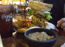 Charlies Sports Grill