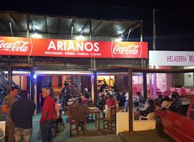 arianos restaurante