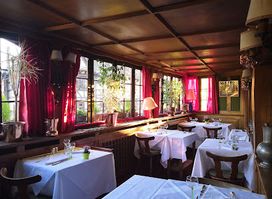 House of Tanners Restaurant