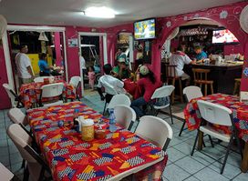 Pupuseria Salvadoreno