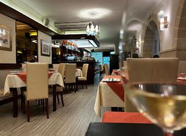 Ta' Rożi Restaurant
