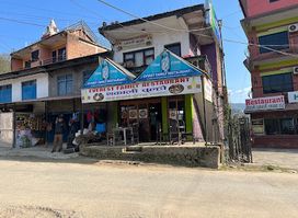 Everest Family Restaurant