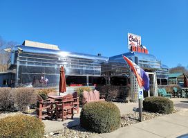 Chelle's 33 Diner