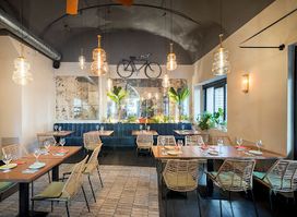 NegroMangalica Bistro & Bar