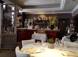 Au Petit Comptoir