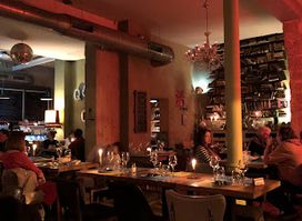 Quina Creu Tapas & Restaurant