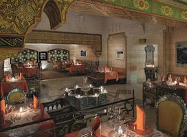 Al Iwan Restaurant