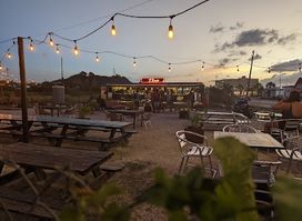 Don's Restaurant, Bar & more