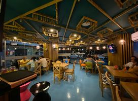 Maradentro Cafe Bar