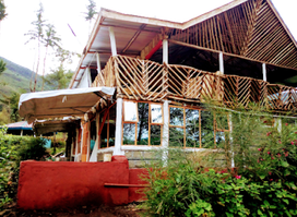 Maverick Camp, Rondavels & Homestay