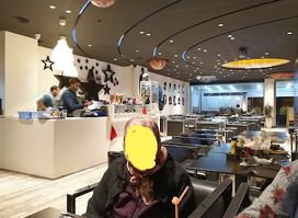 Hollywood Café