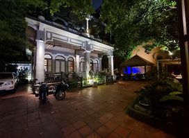 Kravanh Restaurant