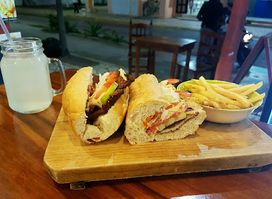 Eat Bar