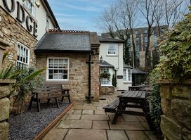 The Kingslodge Inn
