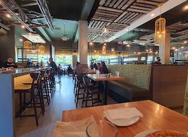 California Pizza Kitchen, Hagåtña