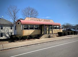 Modern Diner