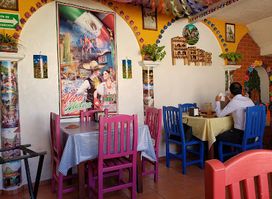 El Tejaban, Comida Estilo Tierra Caliente