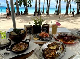 Cha Cha's Beach Cafe