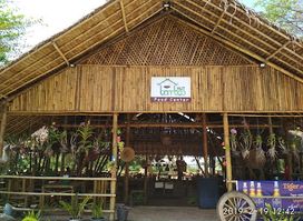 Bamboo Hut Restaurant