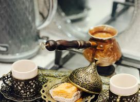 مطعم المنصورة (سوق جواهر، الطابق الثاني)