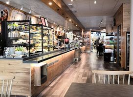 Alex Food & Café
