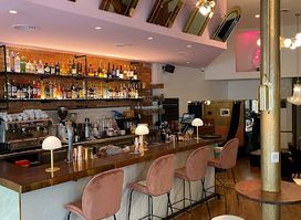 Cremat Lounge