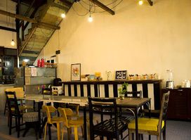 Aud's Cafe