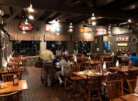 Cracker Barrel Old Country Store