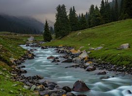 Hiking Kyrgyzstan Travel Company