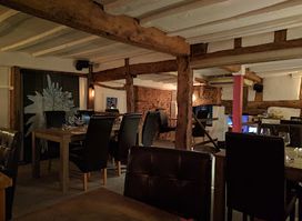 Lucca Restaurant & Bar