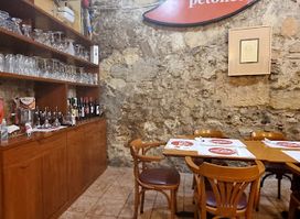 La caseta de les Tres Bessones