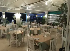 La'Kantas Restaurant & Taverna
