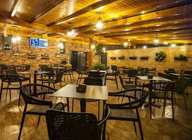 Friends' café & bar - kaviareň Michalovce