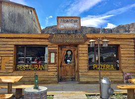 Restaurante Ahonikenk Chalten Fonda Patagonia