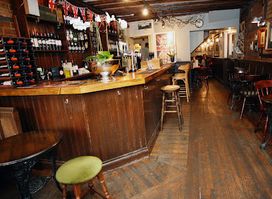 OLD TOM PUB