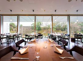 IBIS Restaurant
