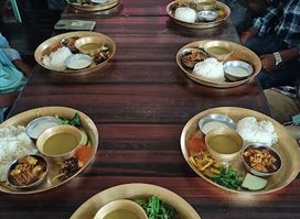 Hotel Rato Bhale