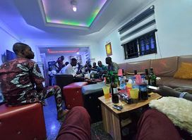 Cheers Restaurant, Bar and Lounge