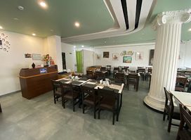 Adisil Bay Multicuisine Family Restaurant - Best Place to eat in Pondicherry | Happy Times