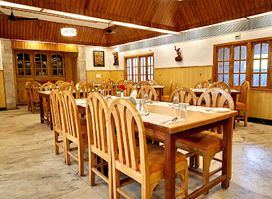 The Golden Palate ( Pure Vegetarian Restaurant ) - Hotel Mamallaa Heritage
