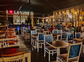 Laa Unico - Pure Veg Family Restaurant