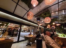Mystic Lounge Bar & Restaurant