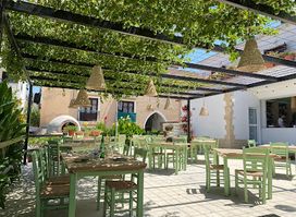 Stou Sotou Tavern