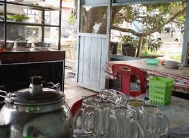 Rumah Makan Khas Batak Erwin Manik