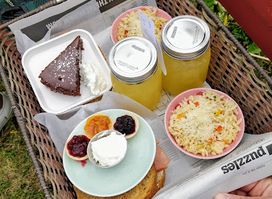 Lighthouse Picnics