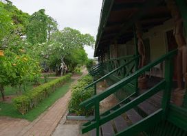 Gizo Hotel